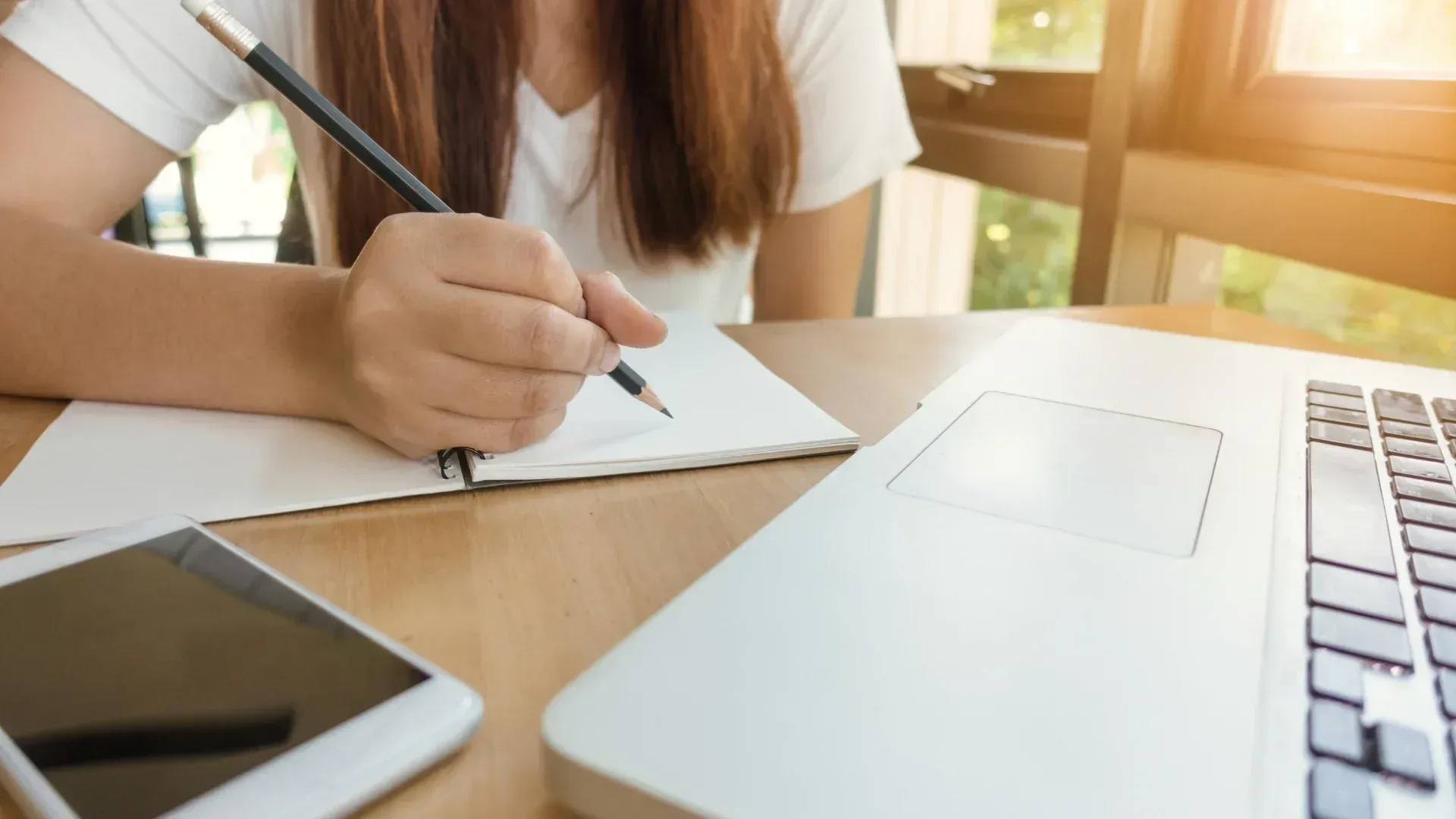 Conheça a pós-graduação em Práticas Integrativas Complementares em Saúde - PICS